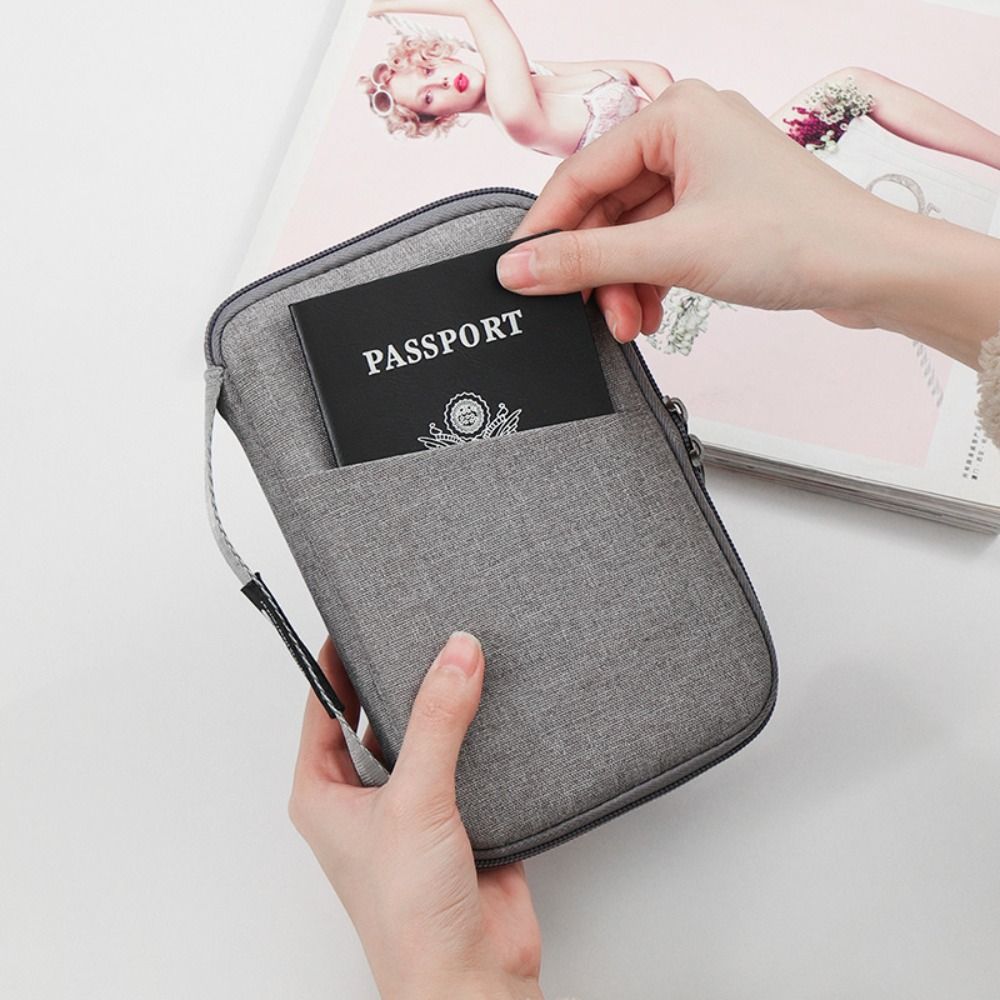 Travel Accessories Travel Wall - đánh giá và giá Travel Accessories Passport Holder